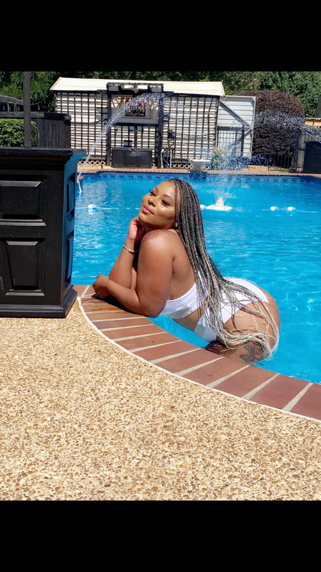 MissMonroe pornstar sexy galleries