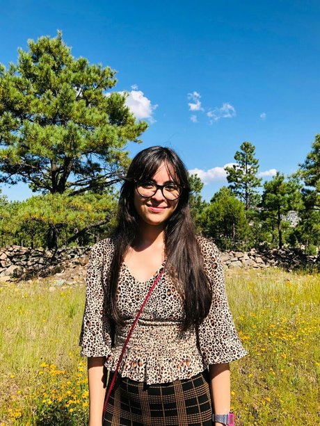 AbrilDTC perfect model gallery