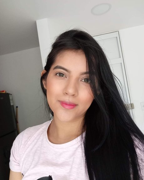 Alexandra Fontecha hot pornstar pics