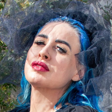 Countess Einfalt model hot photo