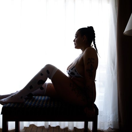 Olivia shine pornstar high quality image