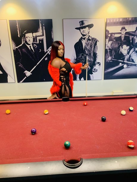 army milf onlyfans nudes image