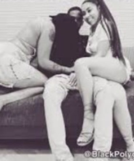 Freaky Flicks_ art star galleries