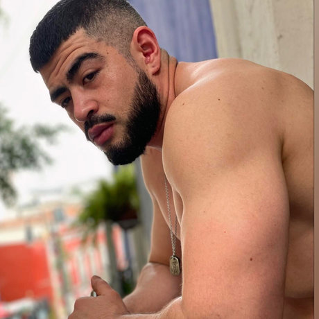 shemale outdoor onlyfans hot naked pic