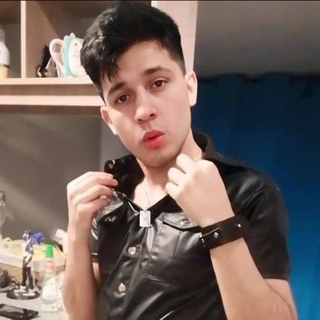 Pablet Casta eda adult model images