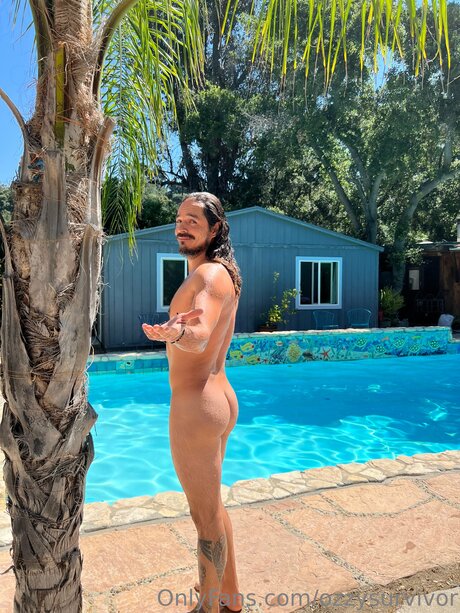 Ozzy Lusth star nude pic