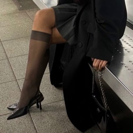 MiIf model erotic pic