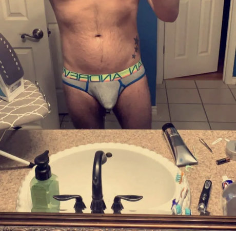 Justin Hughes_ model nudes gallery