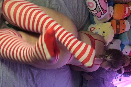 Ally Wednesday star sexy images