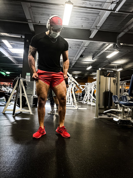 blonde babe onlyfans nude galleries