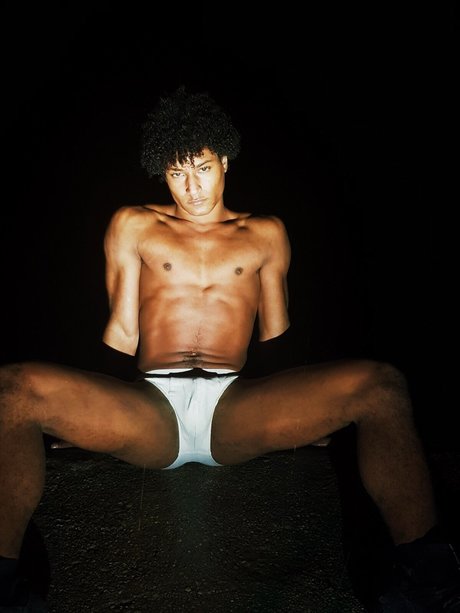 Panterino model naked pic