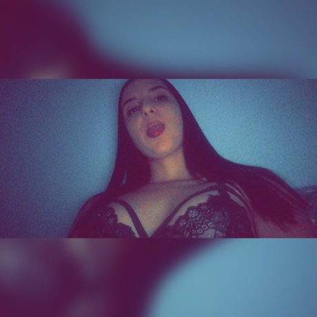 Alejandra Giraldo pornstar top pic