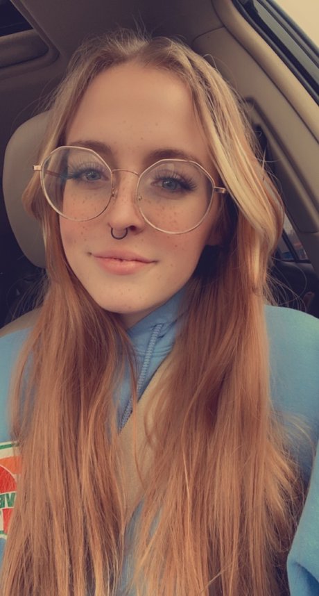 Persephone Nichelle pornstar exclusive images