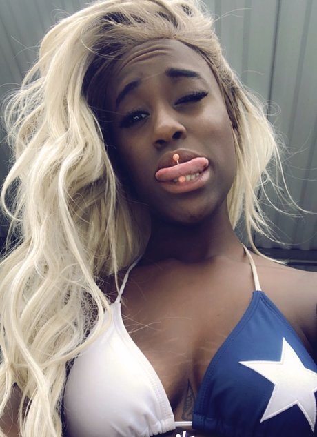 Jada Chere Peach nude model archive