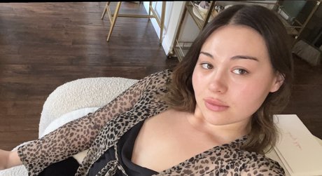 Summer Hills pornstar sexy pic