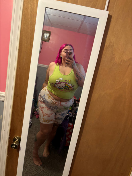 Marissa McGinnes pretty actress images