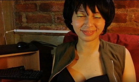 Paulinak m pretty model gallery