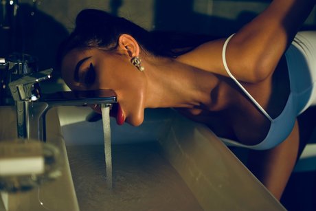 Pink Rabbit beautiful star image