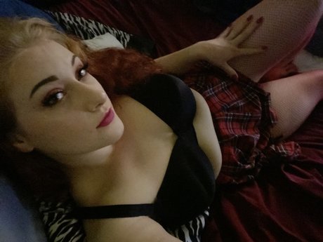 Bubblegum Pink xxx star pics