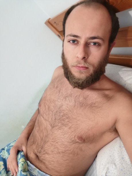 Piggy 96 star exclusive pictures