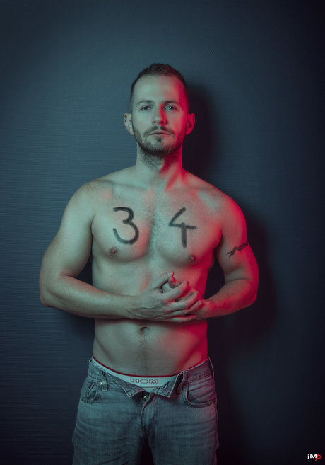 picturebyjmp naked model image