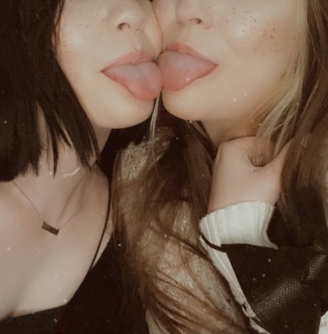 Violet amp amp Ivy star top photos