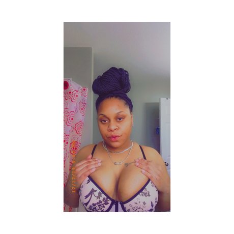 Pleasure Green naked pornstar images