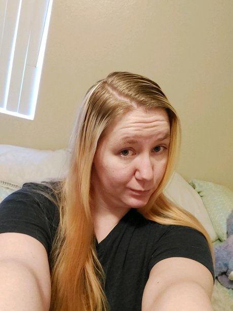 Aurora Wolf pornstar nice img