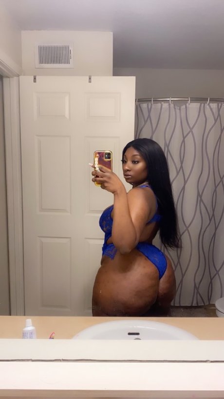 Breana free model picture