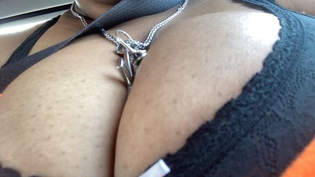 Platinum c00kie Phoenixxx erotic model pic