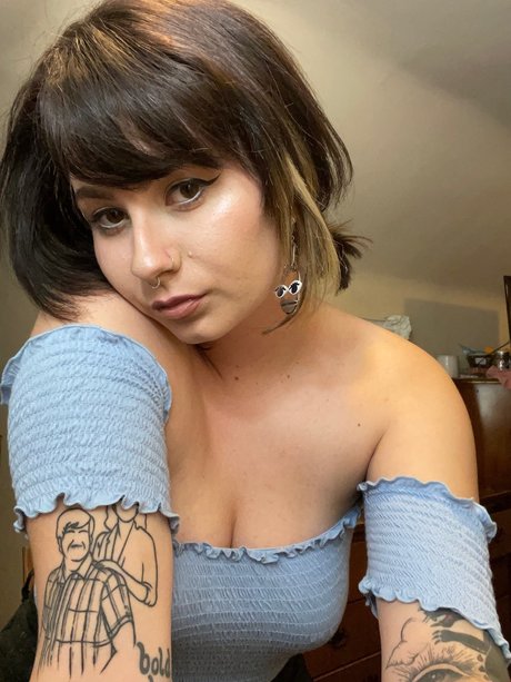 Peyote Nicoli_ exclusive pornstar img