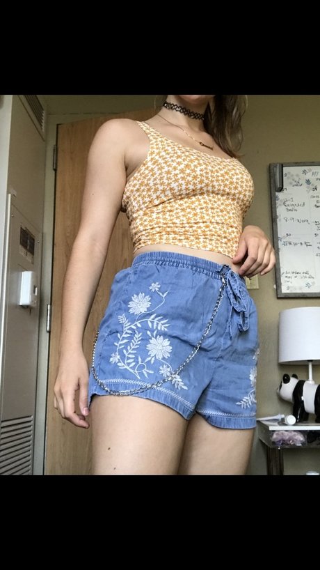 Cori Pine star porn img