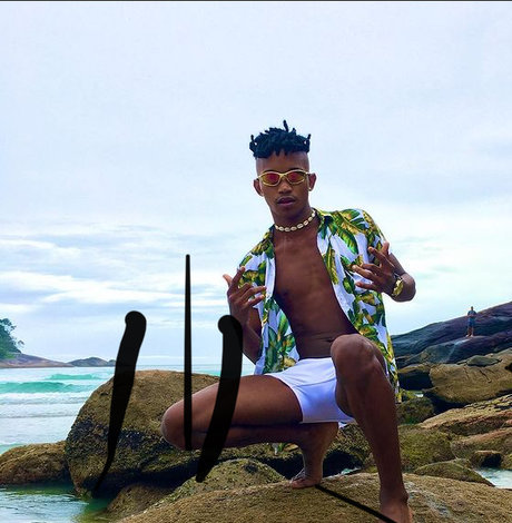 Preto ousado_ model hot img