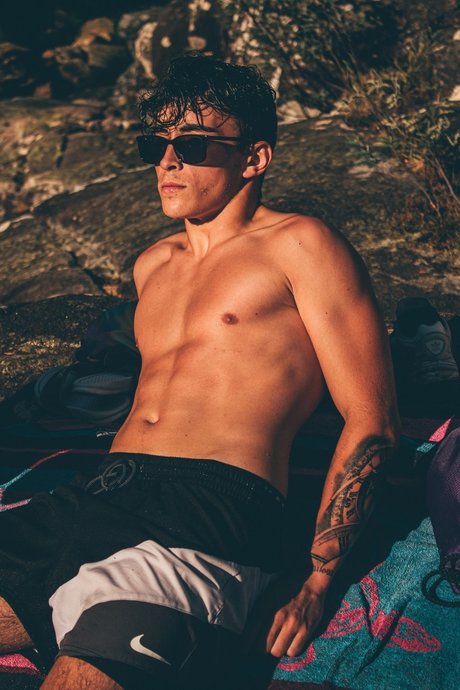 Portu pornstar top image