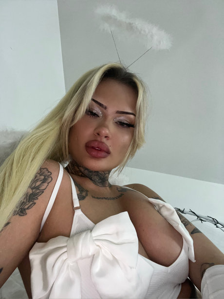 _ur favourite Zia_ model sex photos