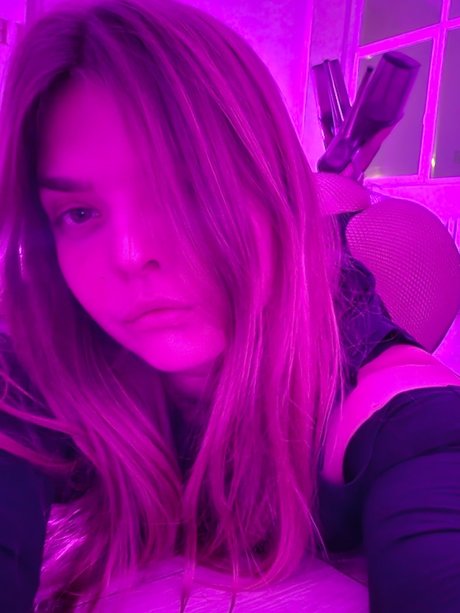 Polecat model nude pic