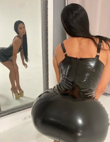 linaford art pornstar gallery