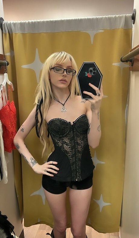 mature onlyfans art naked pictures