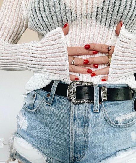 Violet Brinson pornographic model pics