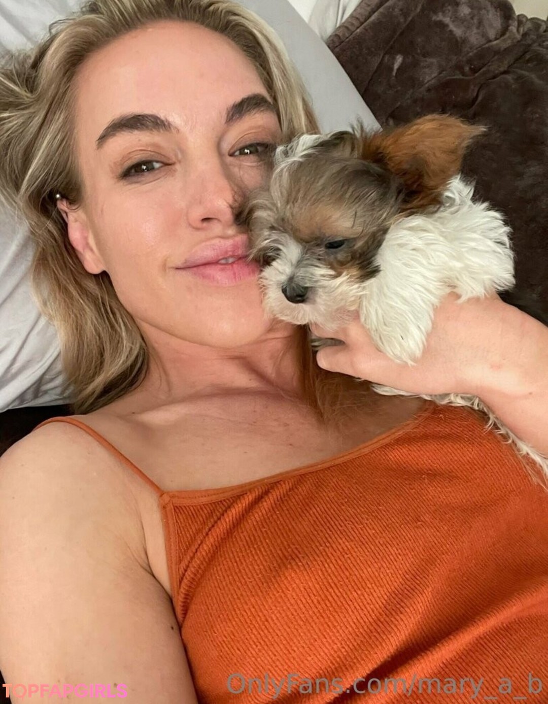 mary a b sexy star img