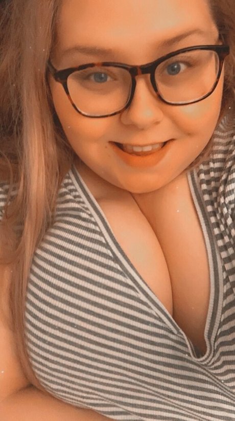 bbwqueeeen pretty pornstar pics
