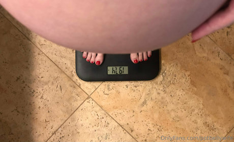 potbellywife sexy pornstar picture