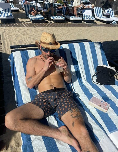 toddysmith nudes star image