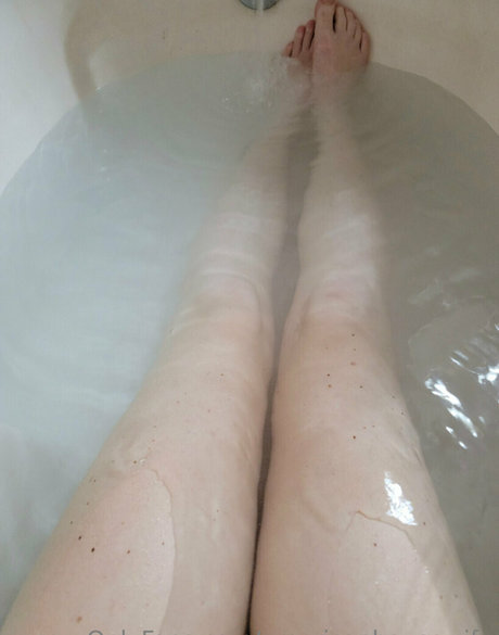 americanhousewife high quality actress archive