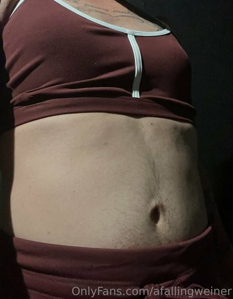 afallingweiner naked actress image