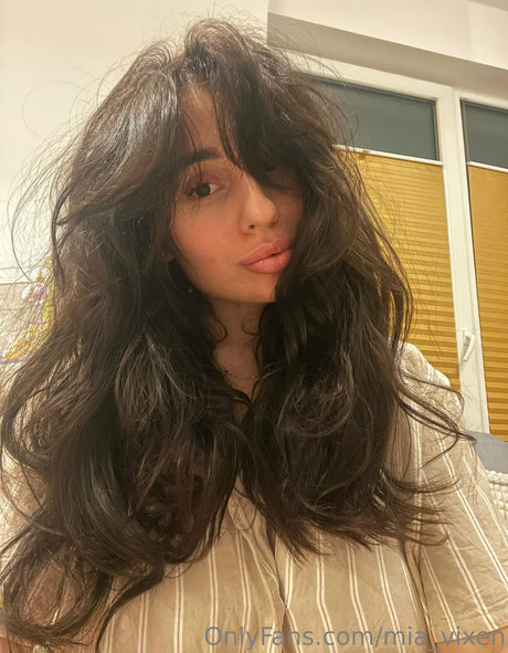 mia vixen high quality model galleries