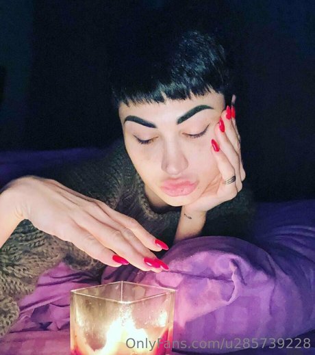 thebaddest m0mmy erotic pornstar image