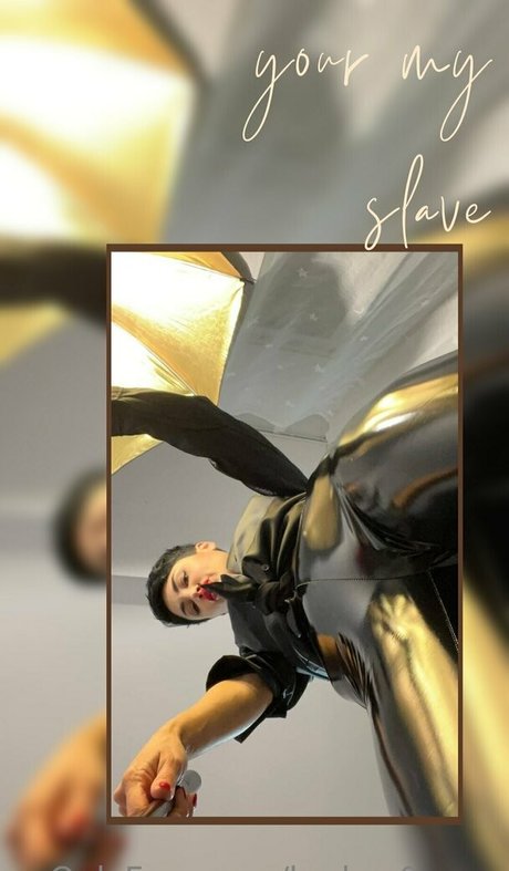 thebaddest m0mmy nude pornstar picture