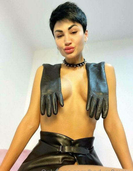 thebaddest m0mmy sexy star archive