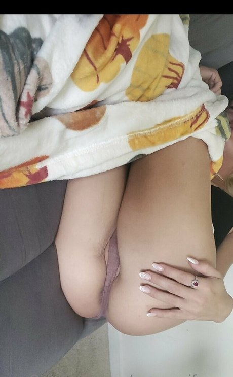 powerwifexxx pretty model pic